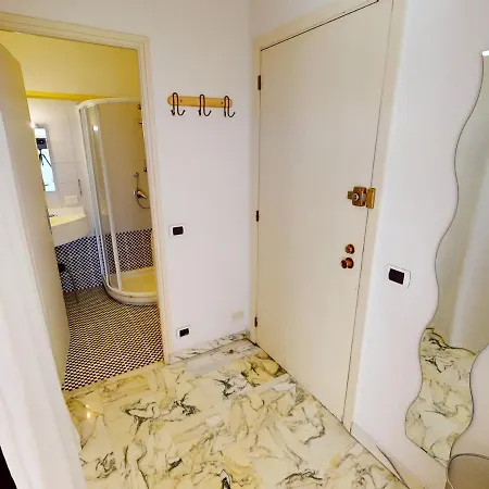 Grand Avec Terrasse, Proche Plages Et Centre-ville, - Fr-1-196-328 Menton